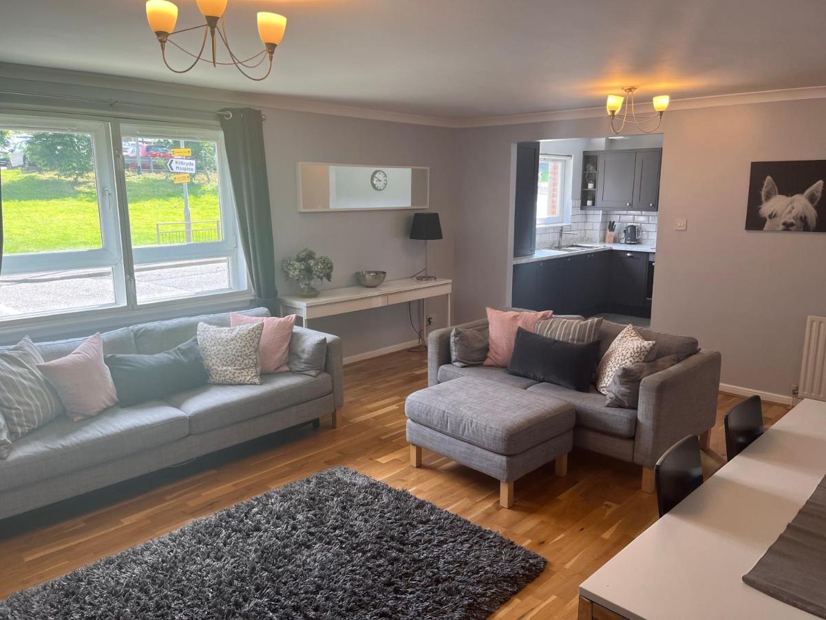 Flat Two, 212 Eaglesham Road, East Kilbride, Glasgow Exterior foto